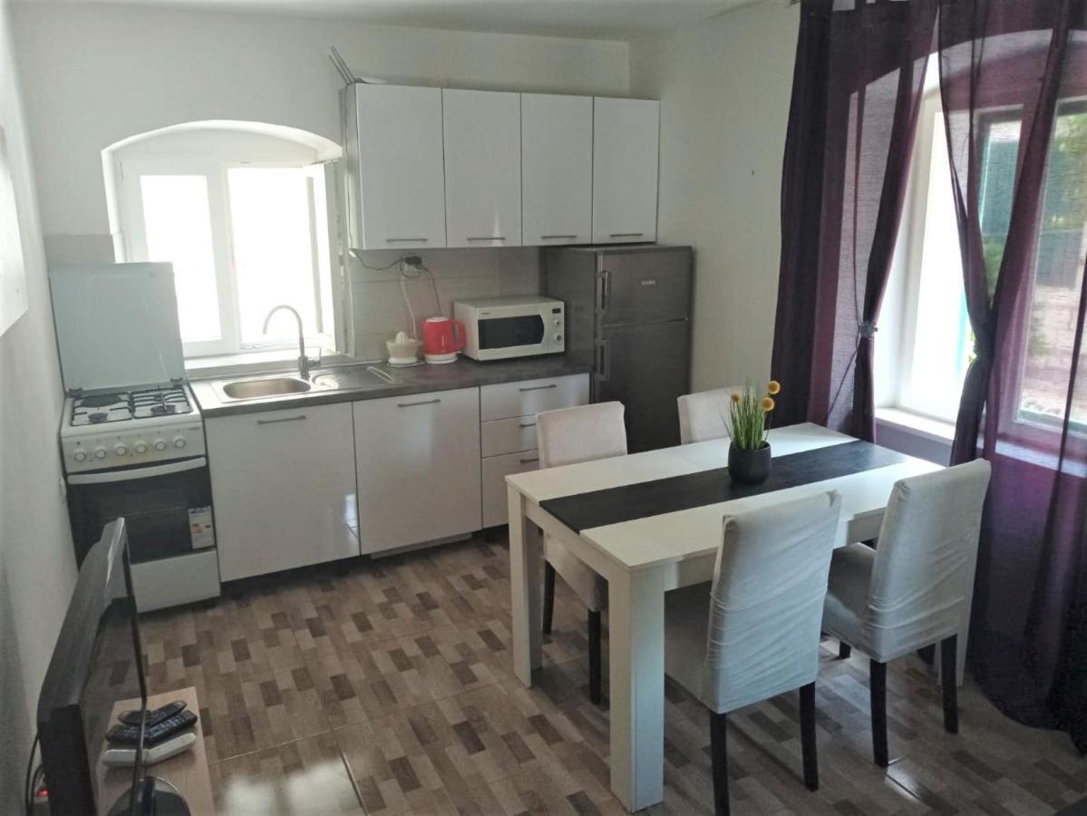 Apartment Karlito Каштела Экстерьер фото